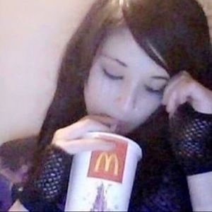 Meet your Posher, Skyler